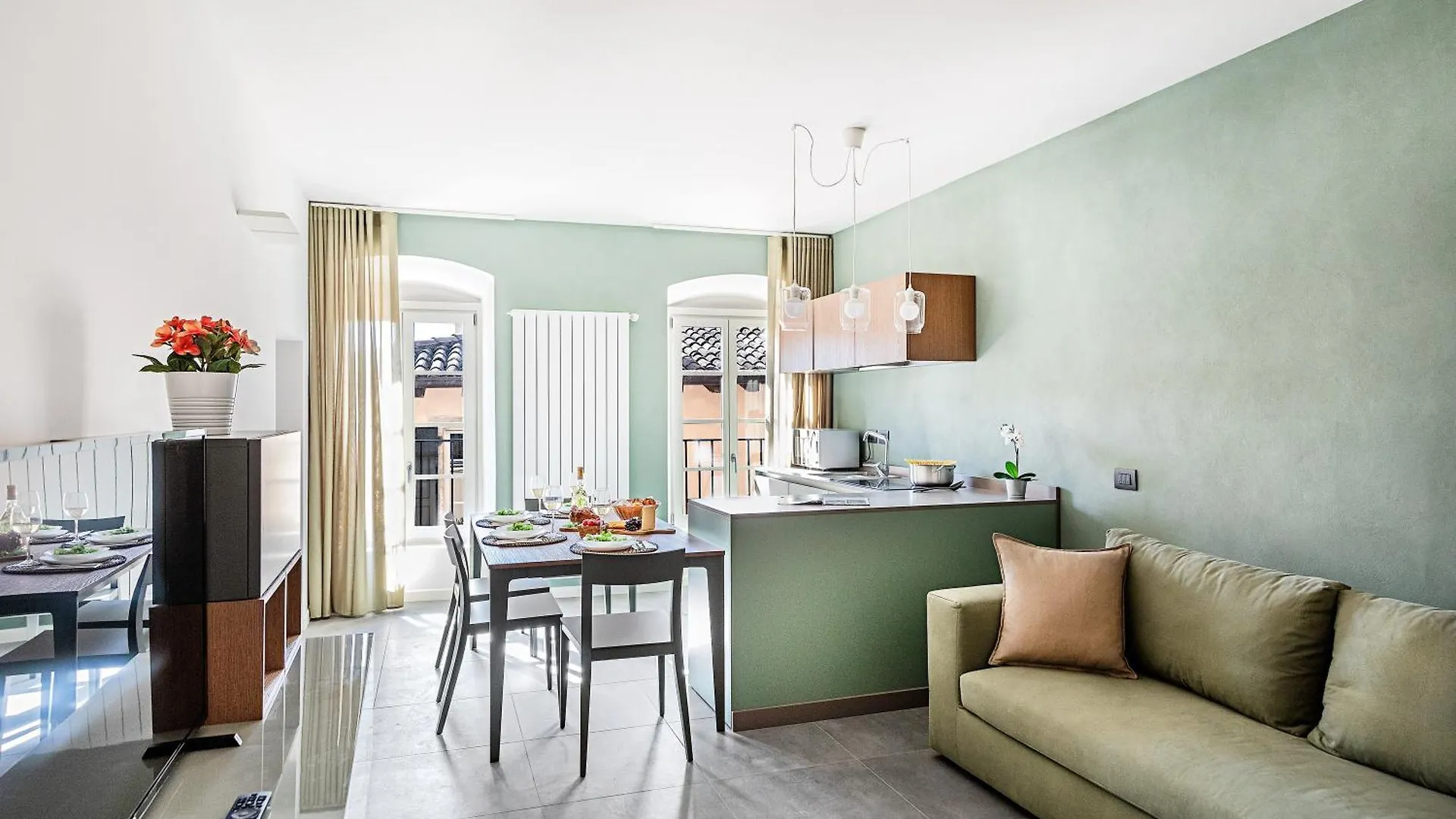 Gemhouse Smeraldo Garda Lake Gargnano
