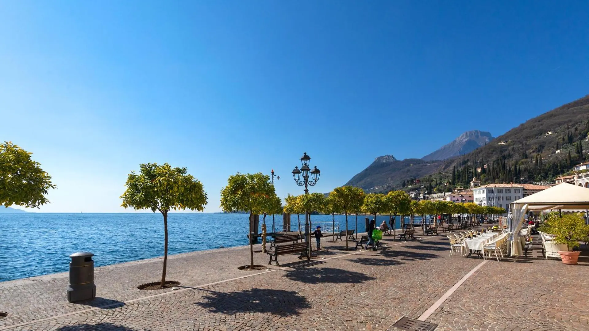 Gemhouse Smeraldo Garda Lake Gargnano Italy